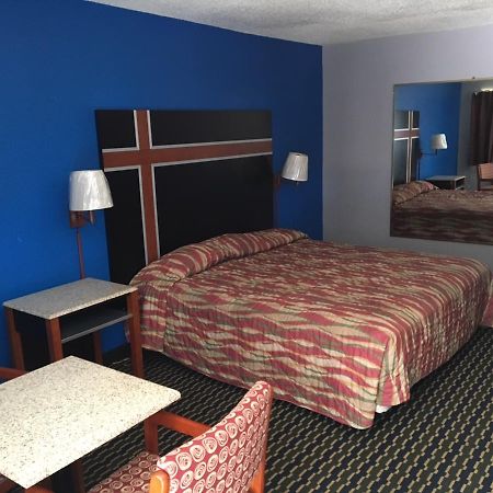 Lodge West Fulton Inn מראה חיצוני תמונה